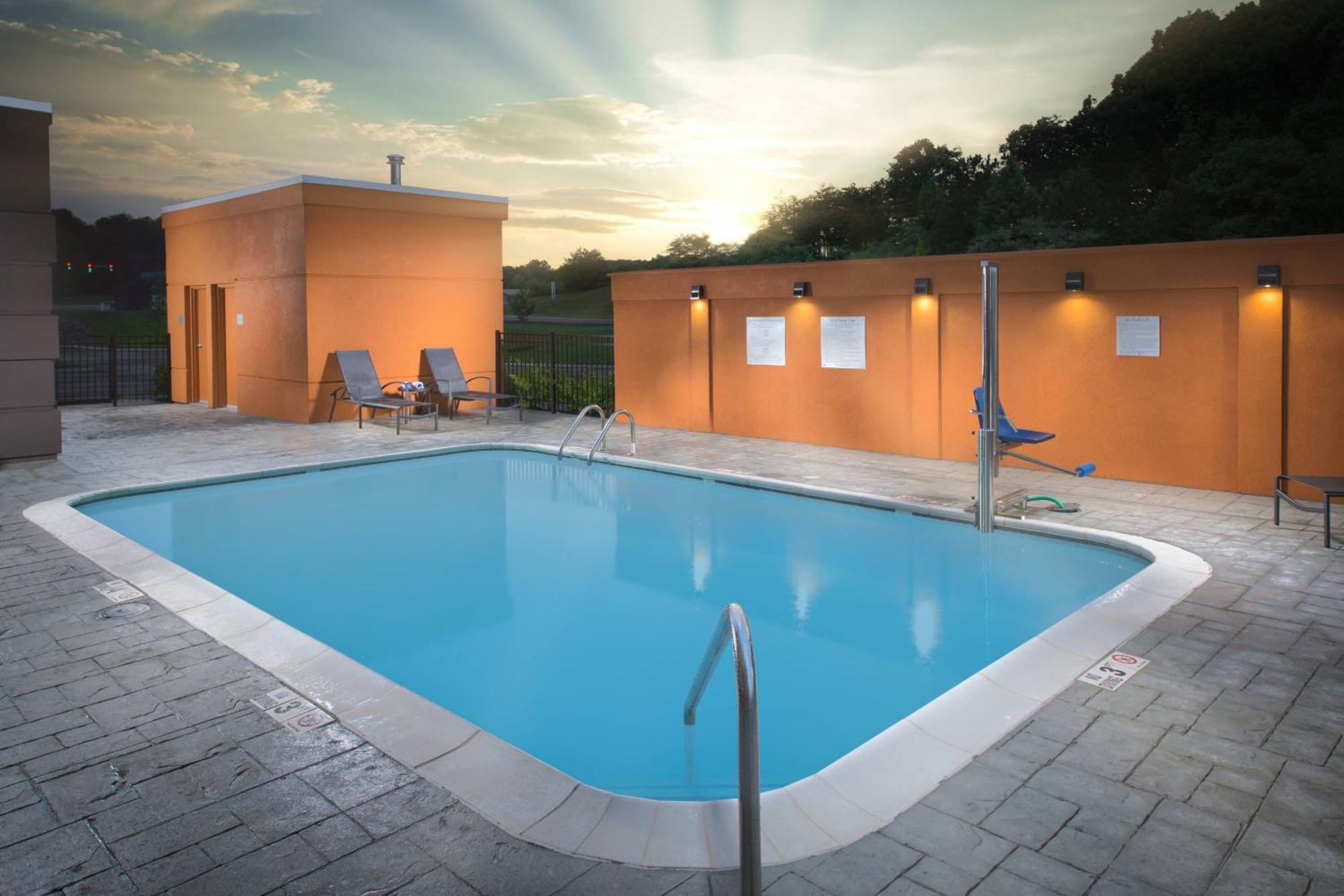 Fairfield Inn & Suites By Marriott Athens Dış mekan fotoğraf